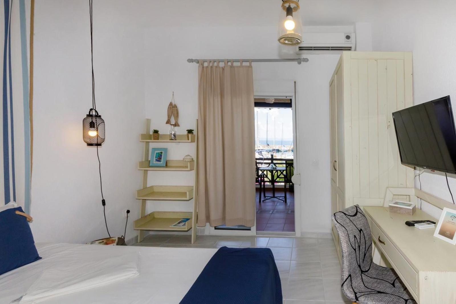 Nikiti Seafront Blue Apartment Luaran gambar