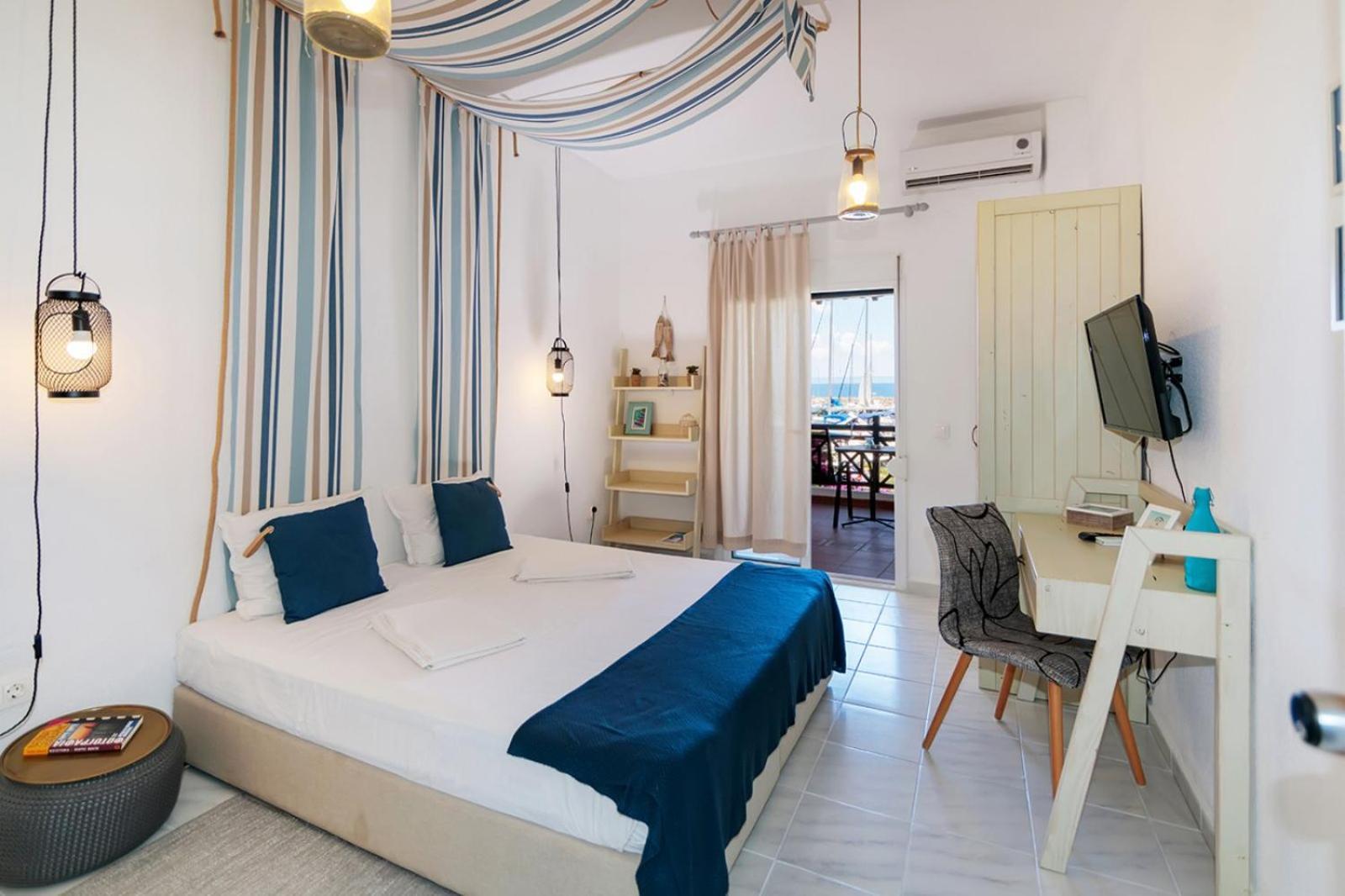 Nikiti Seafront Blue Apartment Luaran gambar
